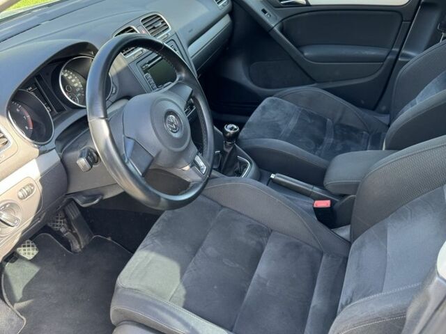 Синий Фольксваген Гольф, объемом двигателя 1.4 л и пробегом 154 тыс. км за 8000 $, фото 5 на Automoto.ua