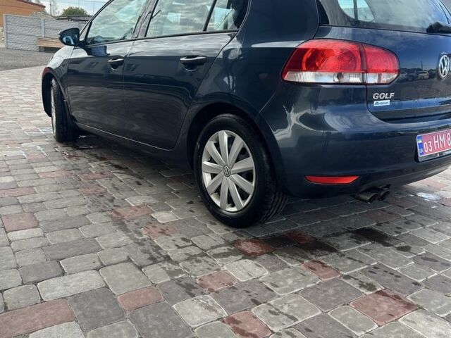 Синий Фольксваген Гольф, объемом двигателя 1.4 л и пробегом 200 тыс. км за 7400 $, фото 9 на Automoto.ua