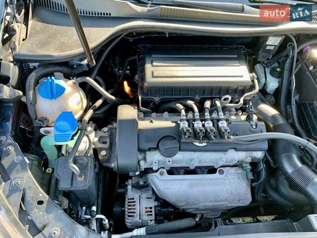 Синий Фольксваген Гольф, объемом двигателя 1.39 л и пробегом 175 тыс. км за 7700 $, фото 12 на Automoto.ua