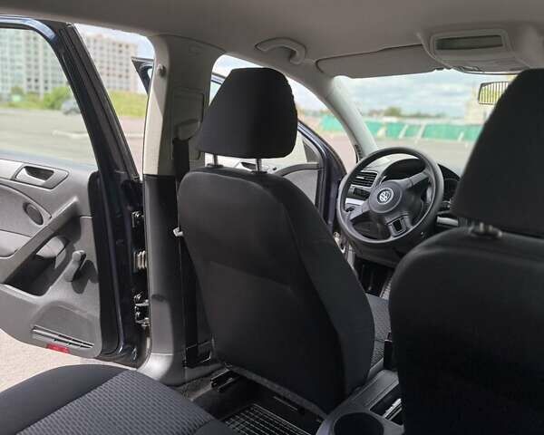 Синій Фольксваген Гольф, об'ємом двигуна 1.4 л та пробігом 217 тис. км за 7850 $, фото 22 на Automoto.ua