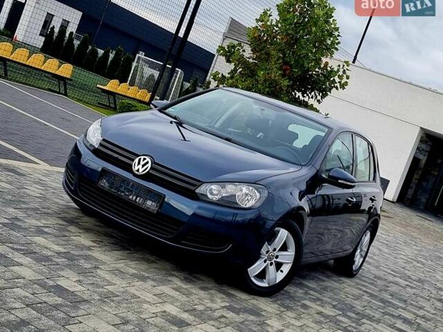 Синий Фольксваген Гольф, объемом двигателя 1.39 л и пробегом 84 тыс. км за 9500 $, фото 109 на Automoto.ua