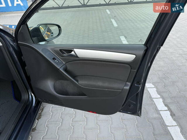 Синий Фольксваген Гольф, объемом двигателя 1.39 л и пробегом 160 тыс. км за 7650 $, фото 15 на Automoto.ua