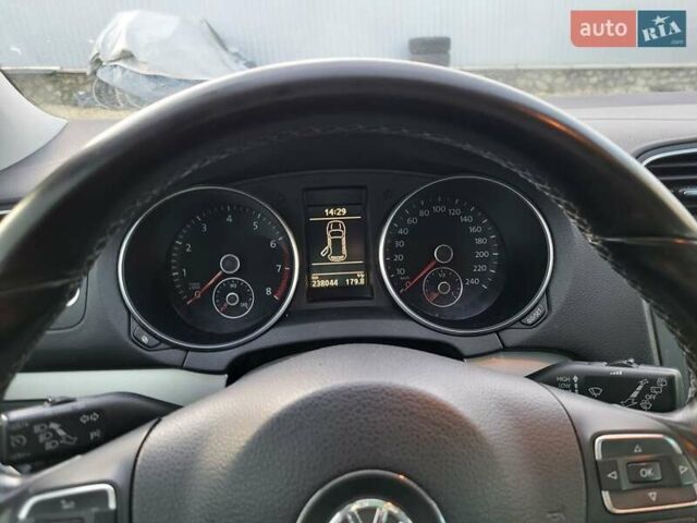Синий Фольксваген Гольф, объемом двигателя 1.39 л и пробегом 238 тыс. км за 6900 $, фото 14 на Automoto.ua