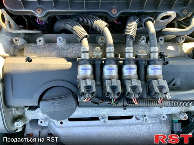 Синій Фольксваген Гольф, об'ємом двигуна 1.4 л та пробігом 172 тис. км за 8650 $, фото 12 на Automoto.ua