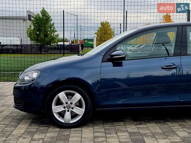 Синий Фольксваген Гольф, объемом двигателя 1.39 л и пробегом 84 тыс. км за 9500 $, фото 32 на Automoto.ua