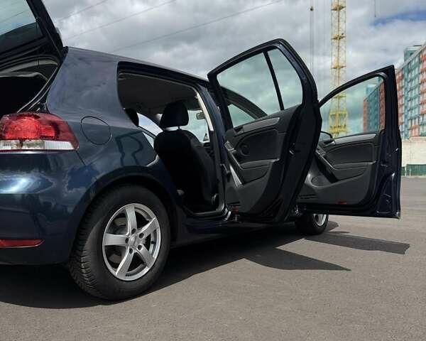 Синій Фольксваген Гольф, об'ємом двигуна 1.4 л та пробігом 217 тис. км за 7850 $, фото 59 на Automoto.ua