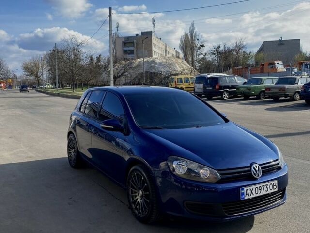 Синий Фольксваген Гольф, объемом двигателя 1.4 л и пробегом 214 тыс. км за 6950 $, фото 2 на Automoto.ua