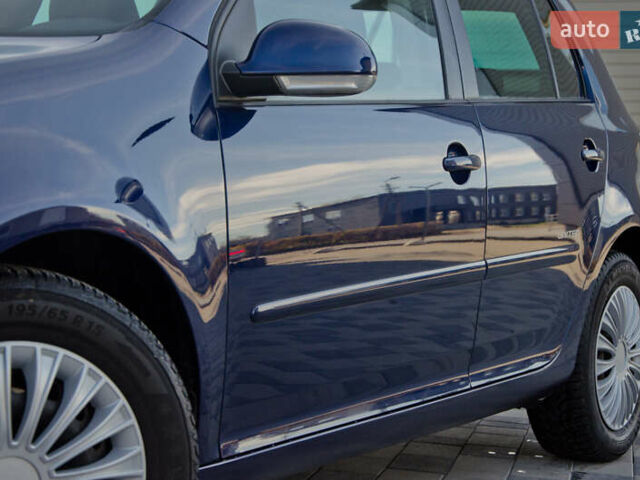 Синій Фольксваген Гольф, об'ємом двигуна 1.6 л та пробігом 252 тис. км за 6199 $, фото 13 на Automoto.ua