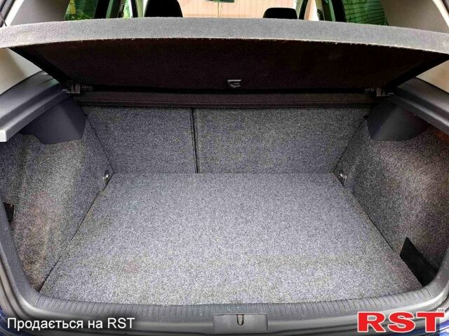 Синій Фольксваген Гольф, об'ємом двигуна 1.6 л та пробігом 197 тис. км за 6900 $, фото 8 на Automoto.ua