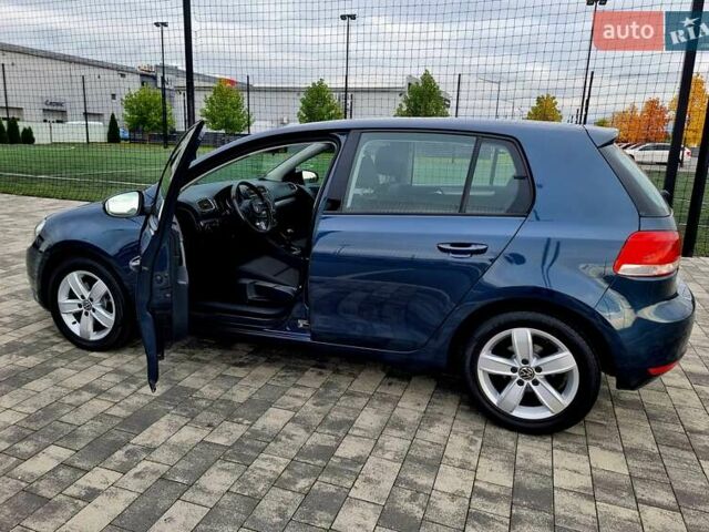 Синий Фольксваген Гольф, объемом двигателя 1.39 л и пробегом 84 тыс. км за 9500 $, фото 64 на Automoto.ua