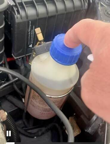 Синий Фольксваген Гольф, объемом двигателя 1.39 л и пробегом 175 тыс. км за 7700 $, фото 24 на Automoto.ua