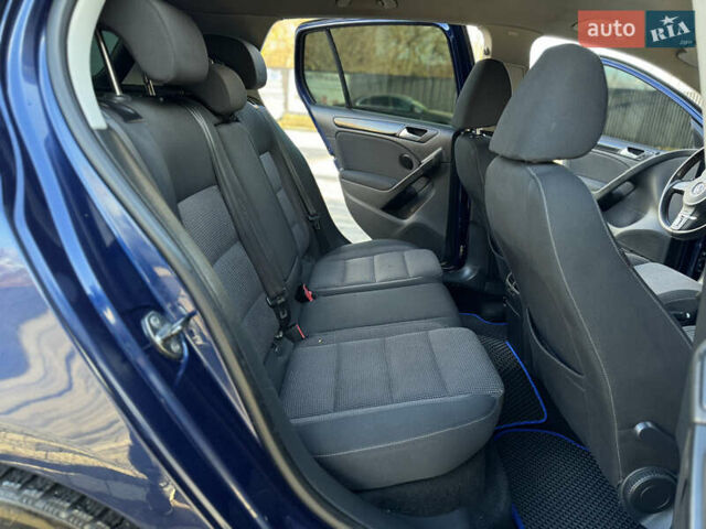 Синій Фольксваген Гольф, об'ємом двигуна 2 л та пробігом 339 тис. км за 6950 $, фото 18 на Automoto.ua