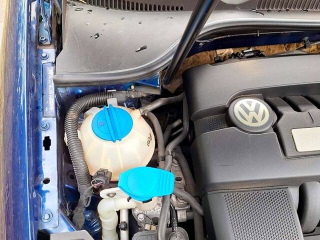 Синій Фольксваген Гольф, об'ємом двигуна 1.6 л та пробігом 197 тис. км за 6900 $, фото 9 на Automoto.ua