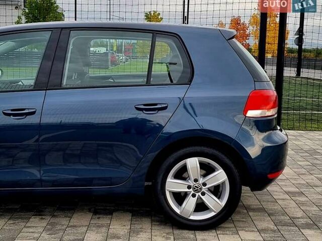 Синий Фольксваген Гольф, объемом двигателя 1.39 л и пробегом 84 тыс. км за 9500 $, фото 30 на Automoto.ua