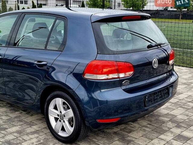 Синий Фольксваген Гольф, объемом двигателя 1.39 л и пробегом 84 тыс. км за 9500 $, фото 35 на Automoto.ua