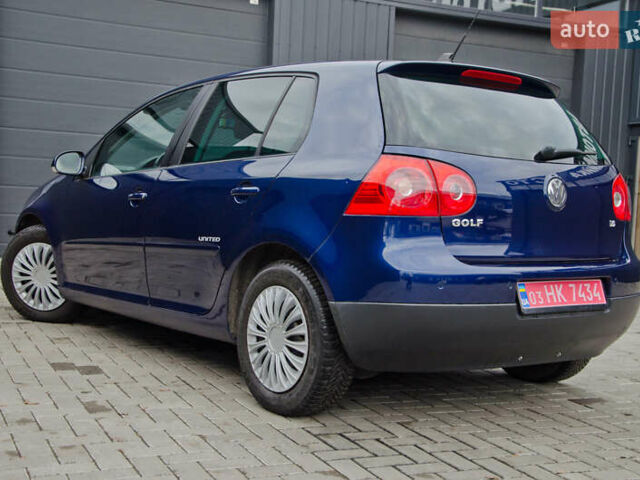 Синій Фольксваген Гольф, об'ємом двигуна 1.6 л та пробігом 252 тис. км за 6250 $, фото 16 на Automoto.ua