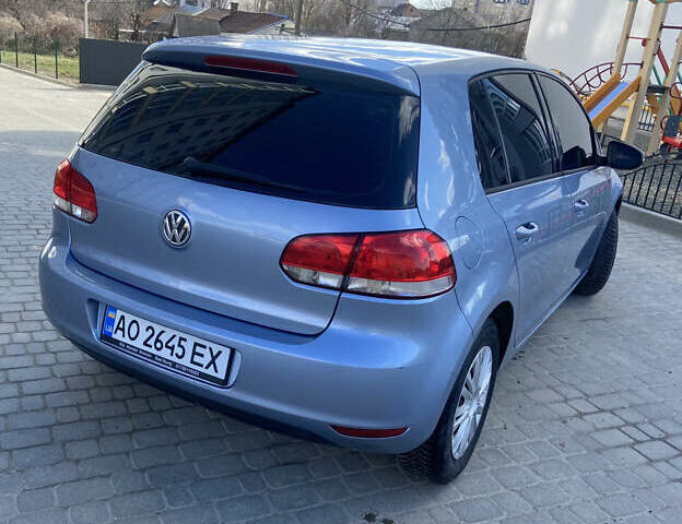 Синий Фольксваген Гольф, объемом двигателя 1.39 л и пробегом 243 тыс. км за 6600 $, фото 4 на Automoto.ua