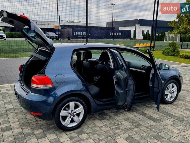 Синий Фольксваген Гольф, объемом двигателя 1.39 л и пробегом 84 тыс. км за 9500 $, фото 51 на Automoto.ua