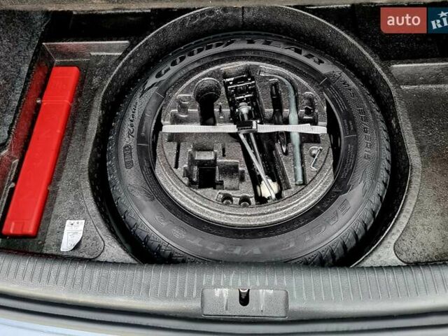 Синий Фольксваген Гольф, объемом двигателя 1.39 л и пробегом 84 тыс. км за 9500 $, фото 43 на Automoto.ua