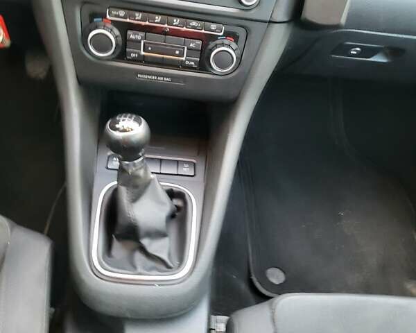 Синий Фольксваген Гольф, объемом двигателя 1.39 л и пробегом 238 тыс. км за 6900 $, фото 18 на Automoto.ua