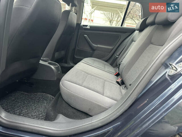 Синій Фольксваген Гольф, об'ємом двигуна 1.4 л та пробігом 180 тис. км за 5450 $, фото 11 на Automoto.ua