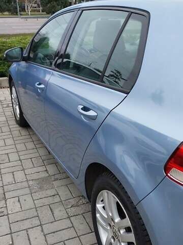 Синий Фольксваген Гольф, объемом двигателя 1.39 л и пробегом 213 тыс. км за 7300 $, фото 18 на Automoto.ua