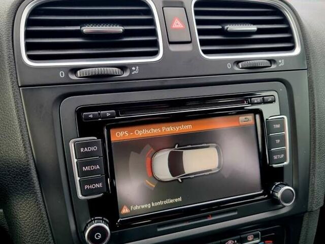 Синий Фольксваген Гольф, объемом двигателя 1.39 л и пробегом 84 тыс. км за 9500 $, фото 76 на Automoto.ua