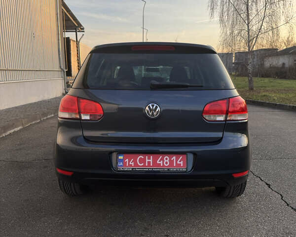 Синий Фольксваген Гольф, объемом двигателя 1.4 л и пробегом 219 тыс. км за 7100 $, фото 7 на Automoto.ua