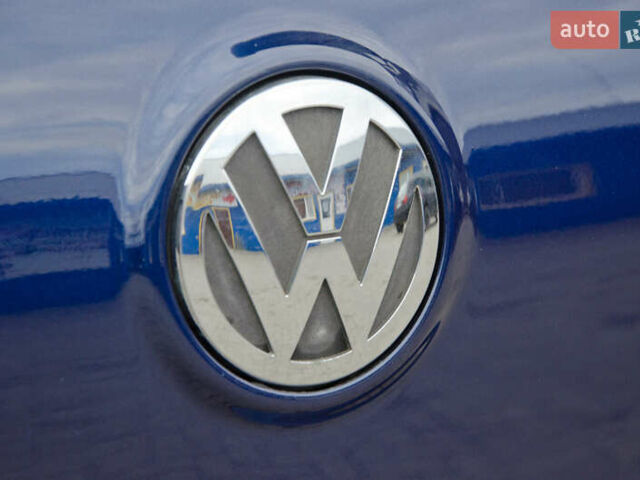 Синій Фольксваген Гольф, об'ємом двигуна 1.6 л та пробігом 252 тис. км за 6250 $, фото 25 на Automoto.ua