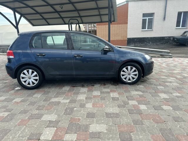 Синий Фольксваген Гольф, объемом двигателя 1.4 л и пробегом 200 тыс. км за 7400 $, фото 12 на Automoto.ua