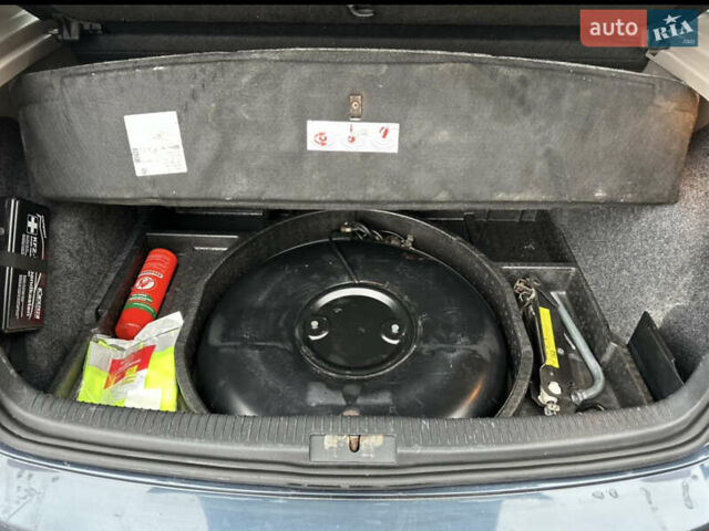 Синій Фольксваген Гольф, об'ємом двигуна 1.6 л та пробігом 218 тис. км за 6999 $, фото 54 на Automoto.ua