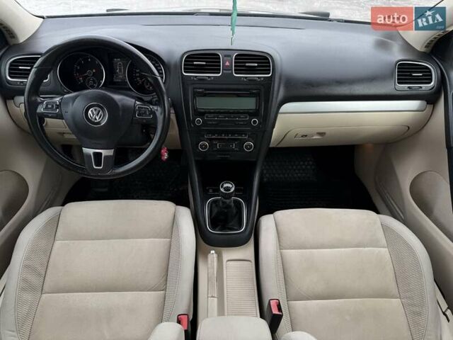 Синий Фольксваген Гольф, объемом двигателя 1.4 л и пробегом 233 тыс. км за 6400 $, фото 20 на Automoto.ua