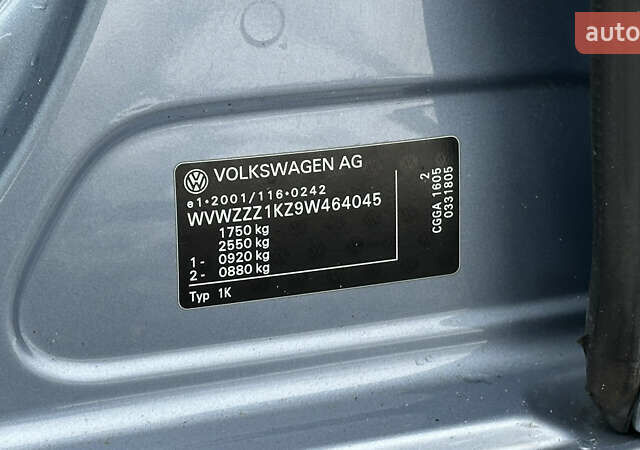 Синий Фольксваген Гольф, объемом двигателя 1.4 л и пробегом 241 тыс. км за 6999 $, фото 76 на Automoto.ua