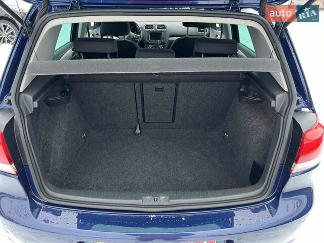 Синий Фольксваген Гольф, объемом двигателя 1.39 л и пробегом 221 тыс. км за 6600 $, фото 21 на Automoto.ua