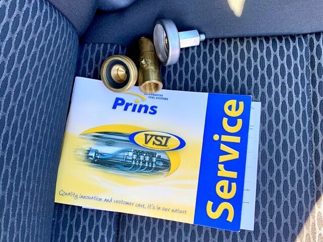 Синій Фольксваген Гольф, об'ємом двигуна 1.4 л та пробігом 172 тис. км за 8650 $, фото 6 на Automoto.ua