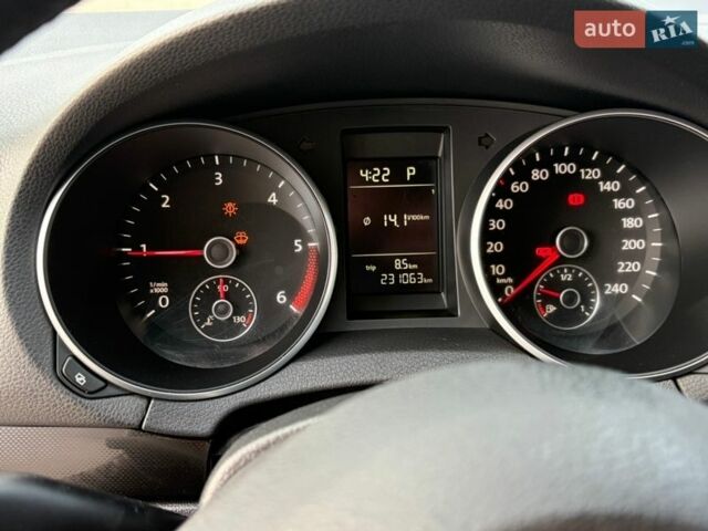 Синий Фольксваген Гольф, объемом двигателя 1.6 л и пробегом 231 тыс. км за 6300 $, фото 21 на Automoto.ua