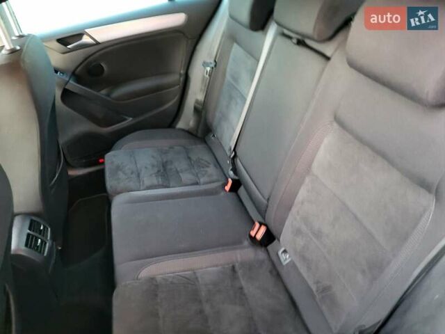 Синий Фольксваген Гольф, объемом двигателя 1.39 л и пробегом 238 тыс. км за 6900 $, фото 19 на Automoto.ua