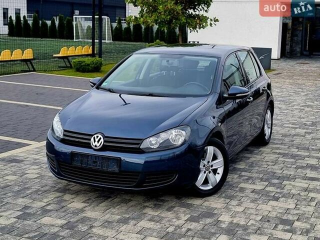 Синий Фольксваген Гольф, объемом двигателя 1.39 л и пробегом 84 тыс. км за 9500 $, фото 119 на Automoto.ua