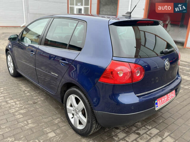 Синий Фольксваген Гольф, объемом двигателя 1.4 л и пробегом 233 тыс. км за 7299 $, фото 4 на Automoto.ua