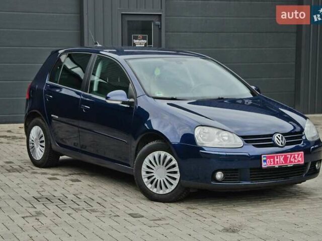Синій Фольксваген Гольф, об'ємом двигуна 1.6 л та пробігом 252 тис. км за 6250 $, фото 1 на Automoto.ua