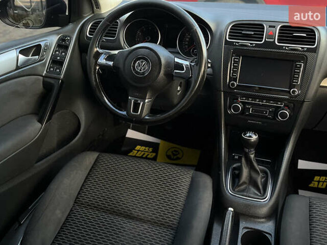 Синий Фольксваген Гольф, объемом двигателя 1.39 л и пробегом 276 тыс. км за 6999 $, фото 14 на Automoto.ua