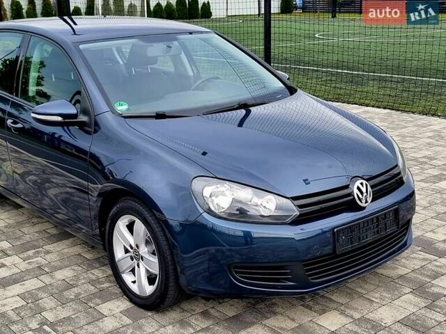Синий Фольксваген Гольф, объемом двигателя 1.39 л и пробегом 84 тыс. км за 9500 $, фото 57 на Automoto.ua