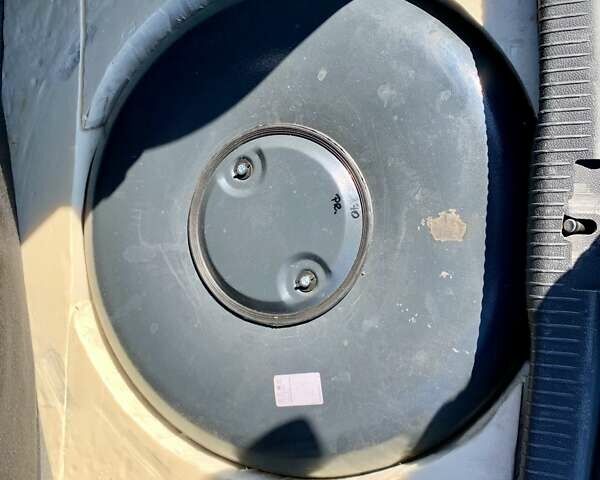 Синий Фольксваген Гольф, объемом двигателя 1.39 л и пробегом 175 тыс. км за 7700 $, фото 7 на Automoto.ua