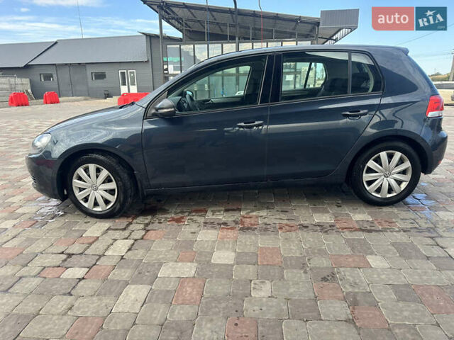 Синий Фольксваген Гольф, объемом двигателя 1.4 л и пробегом 200 тыс. км за 7400 $, фото 6 на Automoto.ua