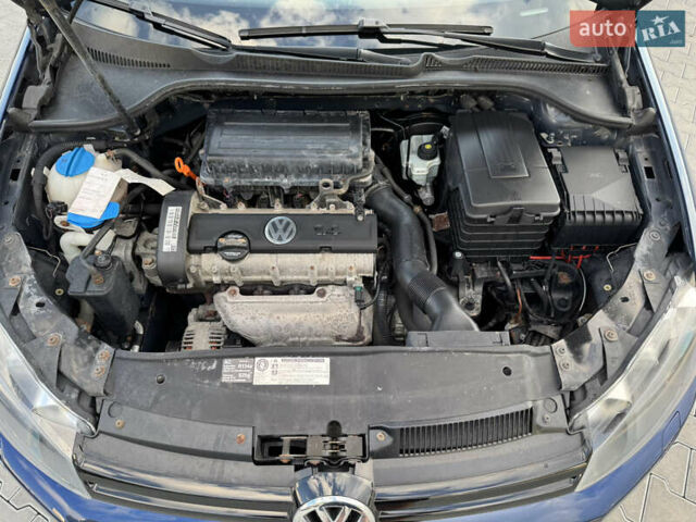 Синий Фольксваген Гольф, объемом двигателя 1.4 л и пробегом 181 тыс. км за 6800 $, фото 58 на Automoto.ua