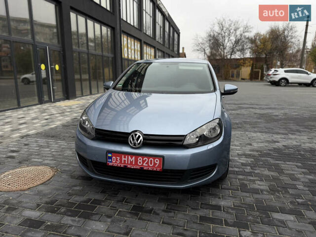 Синий Фольксваген Гольф, объемом двигателя 1.6 л и пробегом 204 тыс. км за 8650 $, фото 4 на Automoto.ua