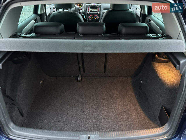 Синій Фольксваген Гольф, об'ємом двигуна 1.4 л та пробігом 190 тис. км за 8750 $, фото 19 на Automoto.ua