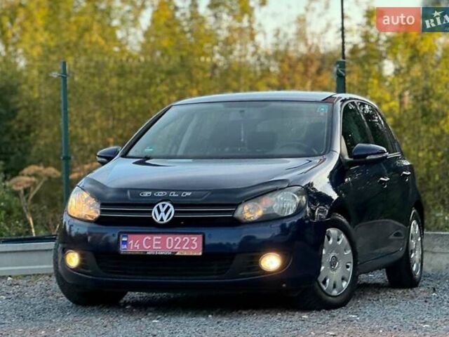 Синий Фольксваген Гольф, объемом двигателя 1.6 л и пробегом 217 тыс. км за 7890 $, фото 2 на Automoto.ua