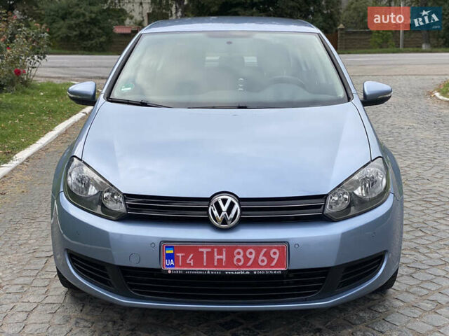 Синий Фольксваген Гольф, объемом двигателя 1.39 л и пробегом 202 тыс. км за 8350 $, фото 2 на Automoto.ua