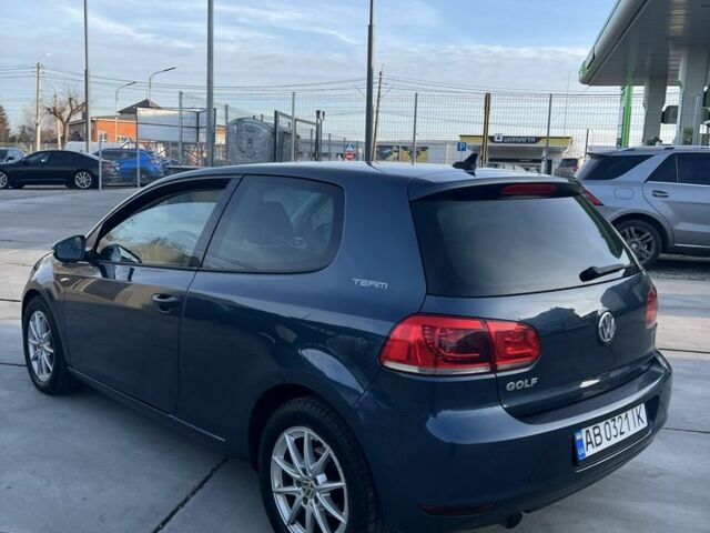 Синий Фольксваген Гольф, объемом двигателя 1.2 л и пробегом 248 тыс. км за 7000 $, фото 7 на Automoto.ua